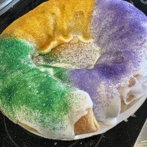 New Orleans King Cake (Seasonal) – Authentic Mardi Gras King Cake