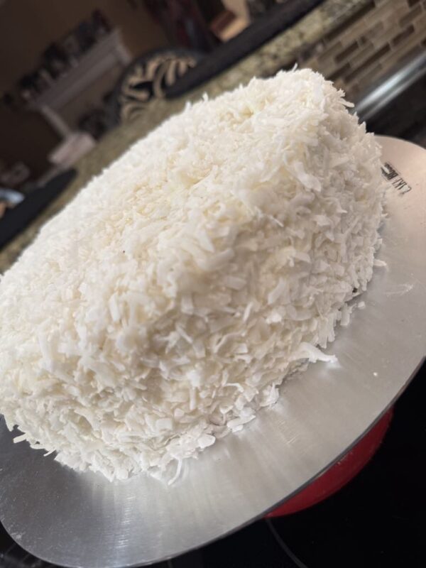 Mother’s Day Special – Single Layer Coconut or Pineapple Cake