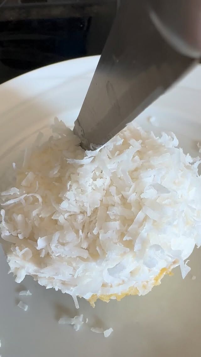 Hey Beauties! 
That first slice tells you everything…
soft, rich, melt-in-your-mouth goodness.
When you love what you do, it shows in every crumb. 💛

#bakerlife #coconutcake #easter #saturdayvibes #homemade
