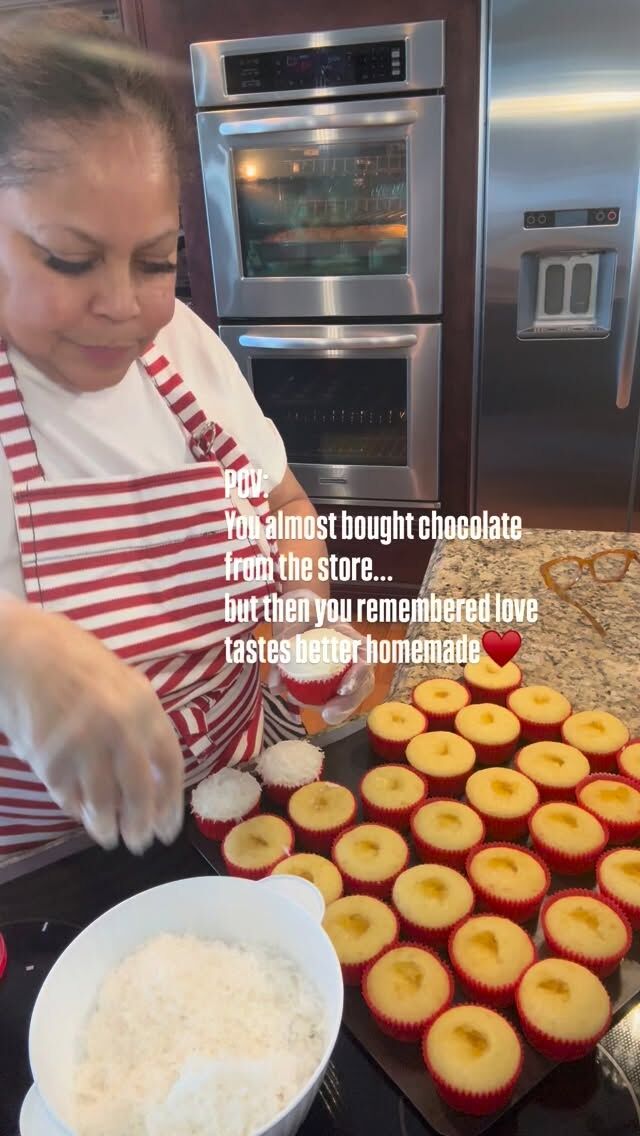 Hey Beauties! 
If love had a flavor, it’d be butter, sugar, and a whole lotta heart. While folks scrolling on the internet looking for last-minute ideas…
My kitchen already smell like heaven.  Those who know…..know Happy Valentine’s Day💕💕💕

Www.queenzuri.com

#POVValentines
#SouthernBaker
#friday 
#ValentinesDesserts
#coconutcupcakes